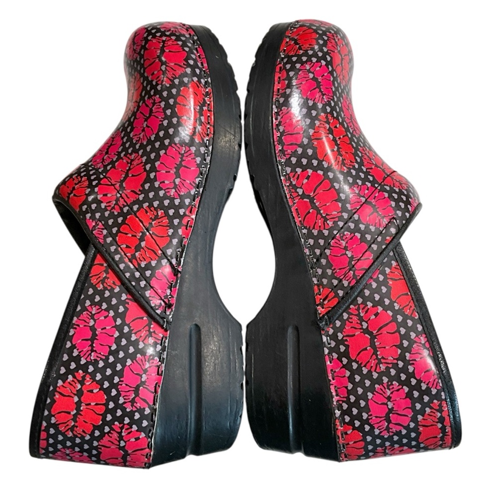 Sanita Lipstick Kiss Heart Leather Professional Clogs Women’s 40 - Picture 7 of 12